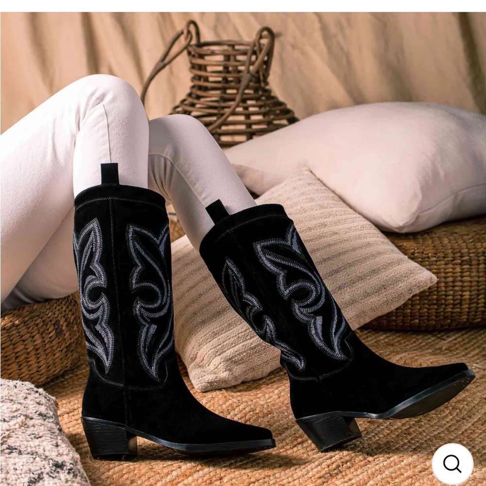 SAINT MARTINA BLACK STITCHED LEATHER HANDCRAFTED COWBOY BOOTS US 6